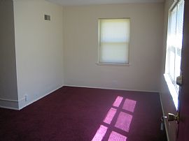 Peaceful, Quiet Living in Kansas City, MO (Photo 4 of 6)