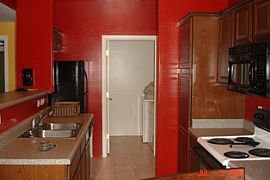 Beautifully Furnished Condo in Glendale, AZ (Photo 3 of 5)