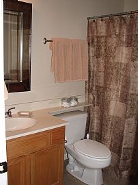 Immaculate Condo for Rent in Rancho Santa Margarita, CA (Photo 5 of 5)