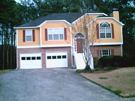 BEAUTIFUL 5BD/3BA SPLITFOYER IN POWDER S in Powder Springs, GA
