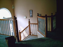 BEAUTIFUL 5BD/3BA SPLITFOYER IN POWDER S in Powder Springs, GA (Photo 4 of 6)