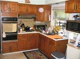 $2000/ 3br - Great home with 4 Season  in Des Plaines, IL (Photo 4 of 4)