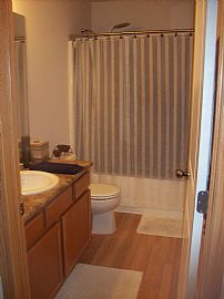 CLEAN, NICE 2 BD TOWNHOME! in Waukee, IA (Photo 6 of 6)