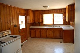 3br. 1ba. house 30x30 garage + 15x30 app in Smithfield, NC (Photo 2 of 6)