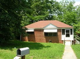 Cozy Brick Home in the Anderson Prk Area in Atlanta, GA (Photo 2 of 2)