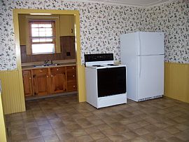 Newly Renovated Three Bedroom in Baltic, CT (Photo 2 of 6)