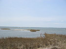Chincoteague Main Street Victorian in Chincoteague Island, VA (Photo 2 of 2)