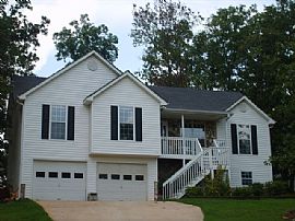 4 bed, 2 bath home in swim/tennis com. in Cumming, GA (Photo 6 of 6)