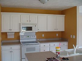 Lovely 4BR/2BA Family Home in Fayetteville, NC (Photo 3 of 6)