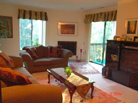 2 Bed 2 Full Bath, inside Washer/Dryer W in Okemos, MI (Photo 2 of 6)