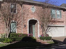 Two Story Contemporary Home in Houston, TX