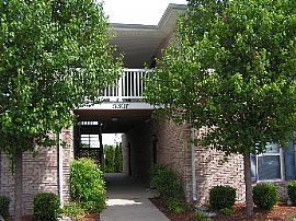 Condo on Shephersville Rd.  in Louisville, KY
