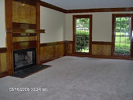 5 bedroom home with hardwoods in Marietta, GA (Photo 5 of 6)