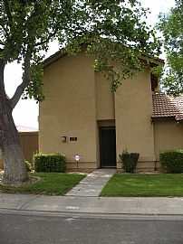 Towhouse available in North Villas in Modesto, CA