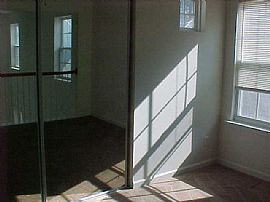 3 bed, 2.5 bath home in swim/tennis com. in Atlanta, GA (Photo 5 of 6)