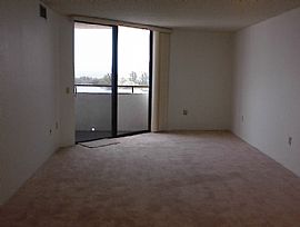 Gulf Front Rental-Resort Style Living in Hudson, FL (Photo 3 of 6)