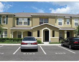 Gorgeous 2006 2/2.5 Townhome in NW Tampa in Tampa, FL