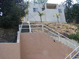 3 Bedroom 1 Bath House for Rent in Los Angeles, CA