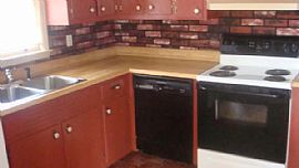 Austell 3/2 Single Family Home in Austell, GA (Photo 2 of 6)