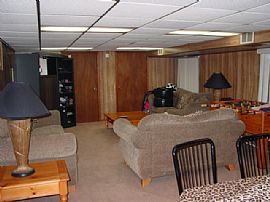 House for Rent in Oak Lawn in Oak Lawn, IL (Photo 3 of 3)