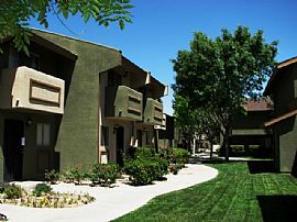 West Lancaster Townhomes in Lancaster, CA (Photo 3 of 6)