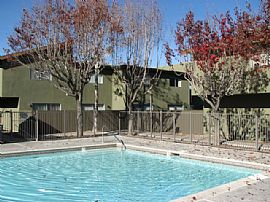 West Lancaster Townhomes in Lancaster, CA (Photo 4 of 6)