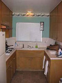 Spacious Retro Apartment Homes in Phoenix, AZ (Photo 2 of 3)