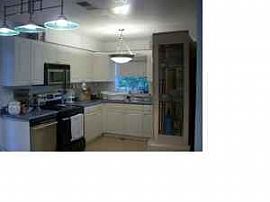 4/1.5 House w/ Shed SS Appliances in Apopka, FL (Photo 4 of 5)