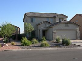 Amazing Upgraded 3bd/2.5ba Home w/ Pool in Queen Creek, AZ