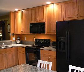 NEW AND GORGEOUS 2006-built 2br/2ba! in Lynn Haven, FL (Photo 2 of 6)