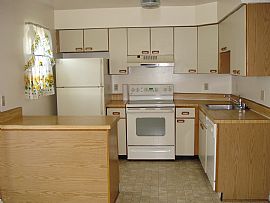 Newark Bear 3br , 2.5 Bath in Perfect Co in Newark, DE (Photo 3 of 6)