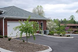 Johnson City Vacation Home Weekly/Month in Johnson City, TN (Photo 5 of 6)