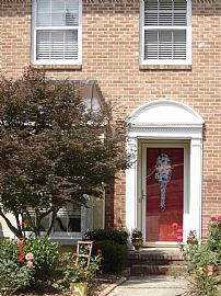 2 BR 2 1/2 BA Townhome for Rent in Birmingham, AL (Photo 2 of 5)