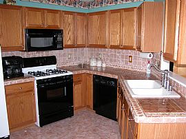 Large Rental Property 4br/3bth in Acworth, GA (Photo 2 of 2)