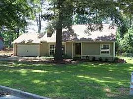 Best 4 bedroom on the market!!! in Riverdale, GA