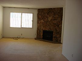 Spacious Two Storey Townhouse in Monterey Park, CA (Photo 3 of 6)