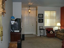 New 2 Master Bedroom Home - Super Quiet in Las Vegas, NV (Photo 3 of 6)
