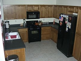 New 2 Master Bedroom Home - Super Quiet in Las Vegas, NV (Photo 4 of 6)