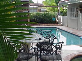 5br,4bath Min From Um W/pool in Coral Gables, FL