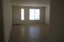 Huge 5 bedroom new house-never lived in in Chandler, AZ (Photo 2 of 6)