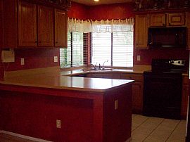 Affordable Waterfront-Lease to Own Home in Peoria, AZ (Photo 4 of 6)