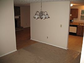 Clean and Cozy Ranch with Fenced Yard in Roswell, GA (Photo 2 of 6)