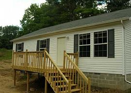 New Country Home Availible Now!! in Lancaster, OH