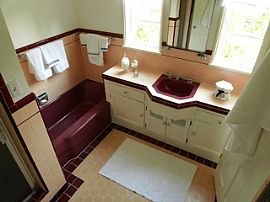 CELEBRITY RETREAT in West Hollywood, CA (Photo 5 of 6)