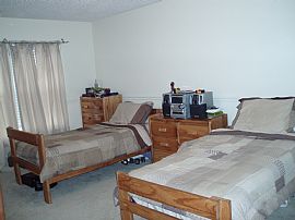 3 bedroom  house in Fishers, IN (Photo 6 of 6)