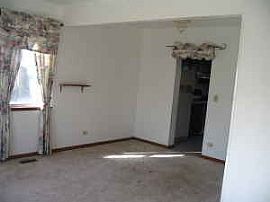 Beautiful Single Family House in Round Lake Beach, IL