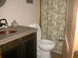 6 Bedroom 4 Bath Executive Cabin on Lake in Gainesville, GA (Photo 4 of 6)