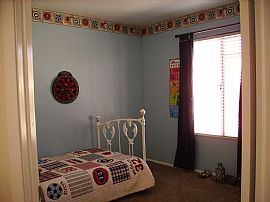 Gated Community House for Lease in Castaic, CA (Photo 5 of 6)