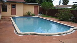 3 bedroom 1 bath Home for Rent in Hialeah Lakes, FL (Photo 3 of 3)