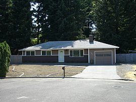Cute Ranch in Kid-Friendly Cul-De-Sac in Milwaukie, OR